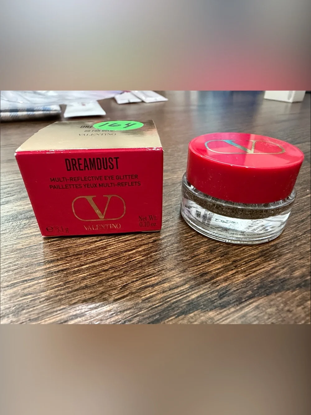 Valentino Dreamdust Reflective Eye Glitter Go for Gold-02